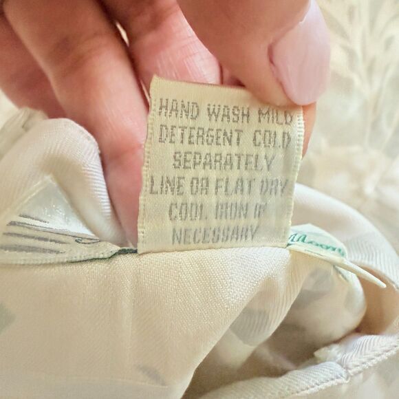 Pineapple Moon Silk Dress Tropical Floral Sleeveless Lightweight Resortwear Sz S - Picture 7 of 7